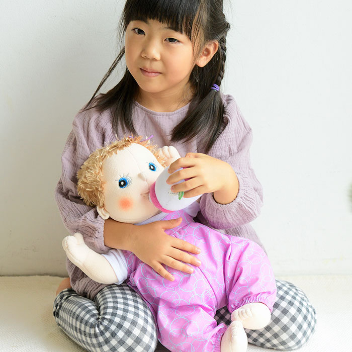 Baby Emmaベビー エマ Rubensbarnルーベンズバーン 木のおもちゃ クレヨンハウス Baby Emmaベビー エマ Rubensbarnルーベンズバーン 木のおもちゃ クレヨンハウス
