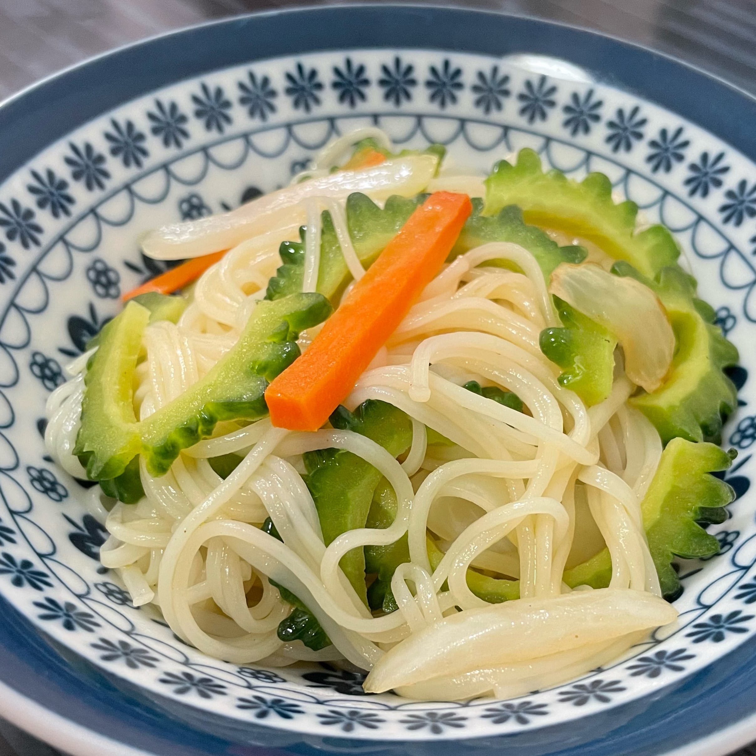 250g:　葛そうめん　手延　坂利製麺所　オーガニックライフ・コスメ・雑貨｜クレヨンハウス