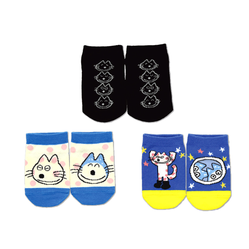 11ぴきのねこ 水玉 靴下セット 子ども用 馬場のぼる 絵本のギフト通販 クレヨンハウス 11ぴきのねこ 水玉 靴下セット 子ども用 馬場のぼる 絵本のギフト通販 クレヨンハウス