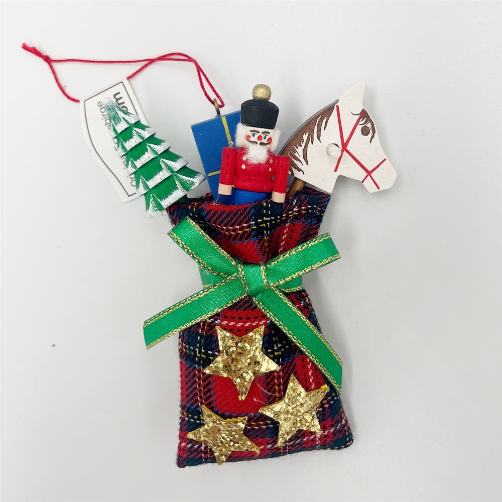 オーナメント　クリスマスプレゼント袋