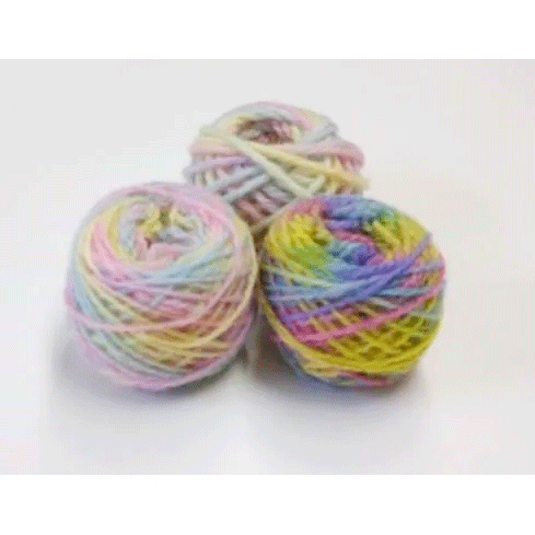 三原色で染めた毛糸・細　10g