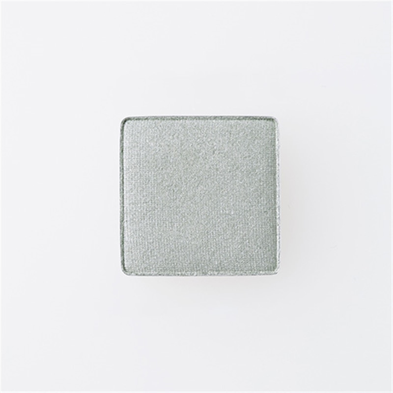 ルアモ　ナチュラルアイカラー　セージグリーン