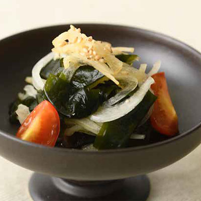 【レシピ】新わかめと新たまねぎの三杯酢
